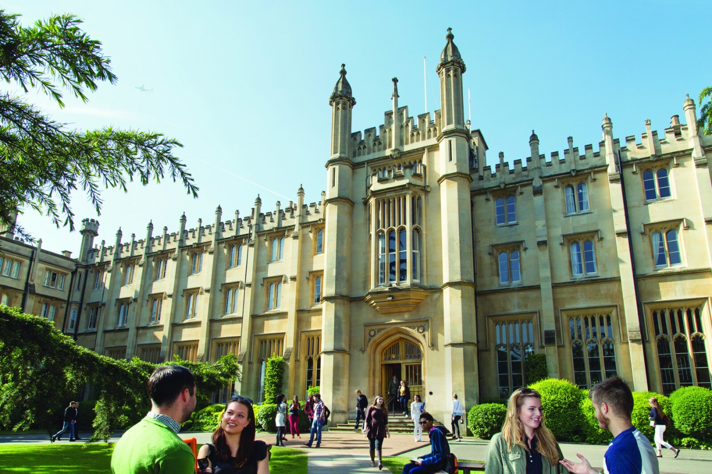 Richmond American University London