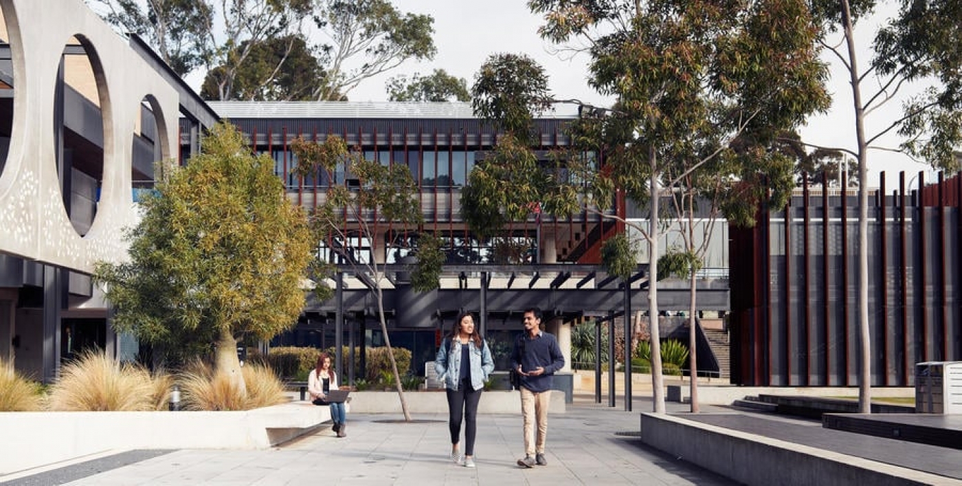 Deakin University - Geelong Waurn Ponds Campus
