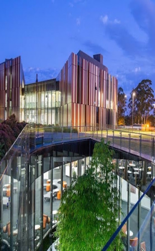 University of Wollongong - South Western Sydney Campus