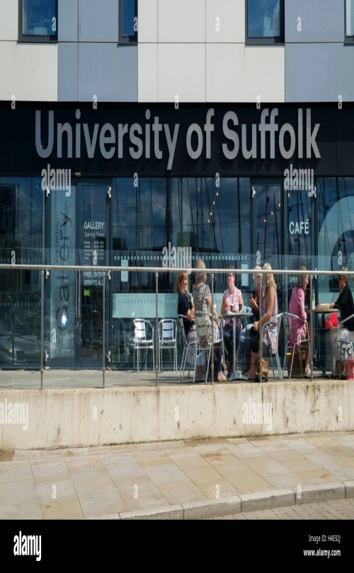 QS - University of Suffolk