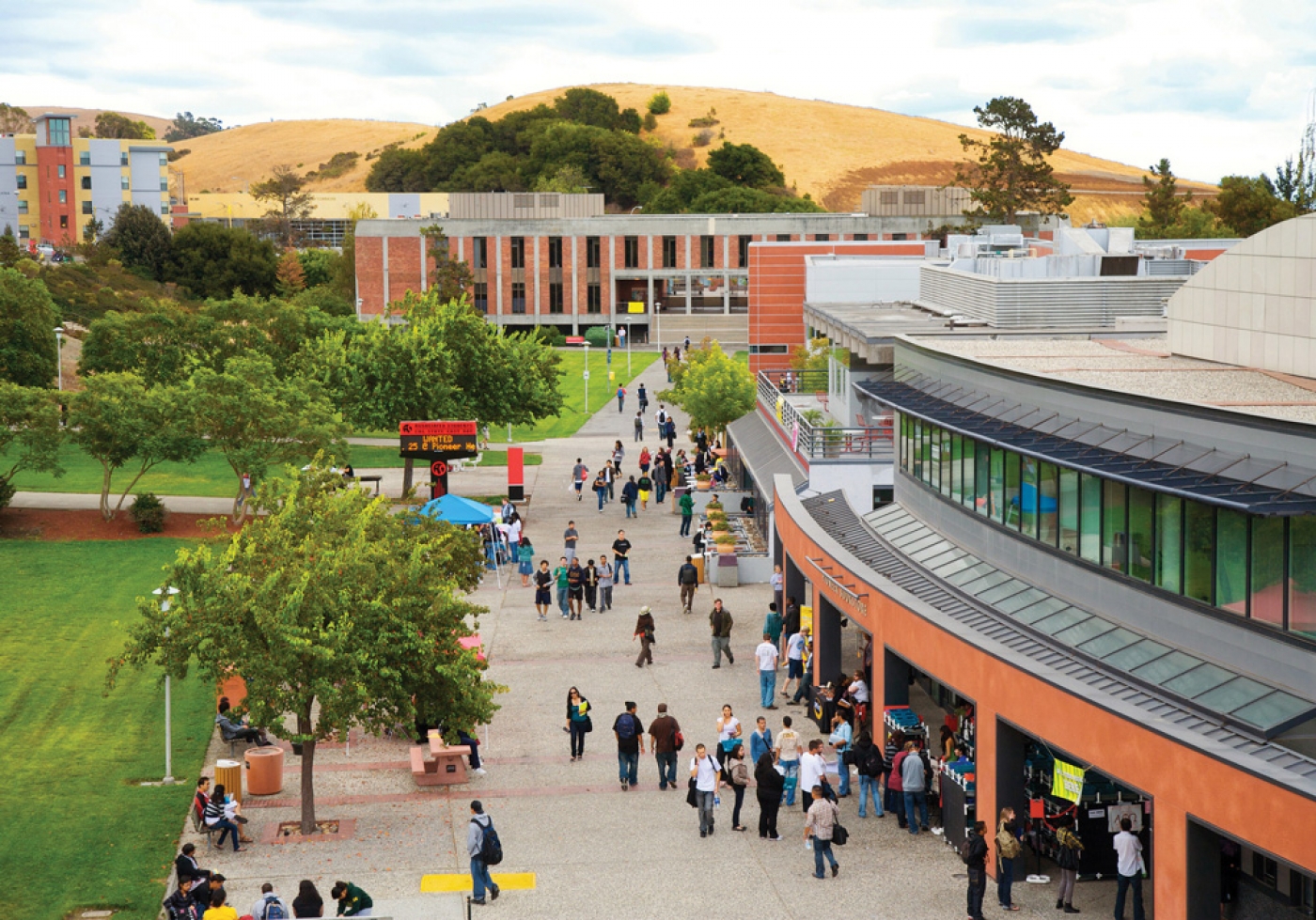 California State University East Bay, Hayward, USA Admissions 2023