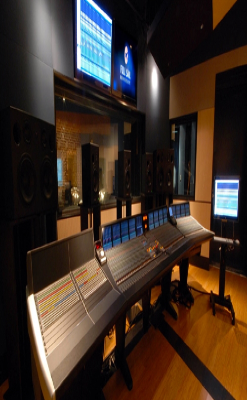 Full Sail University