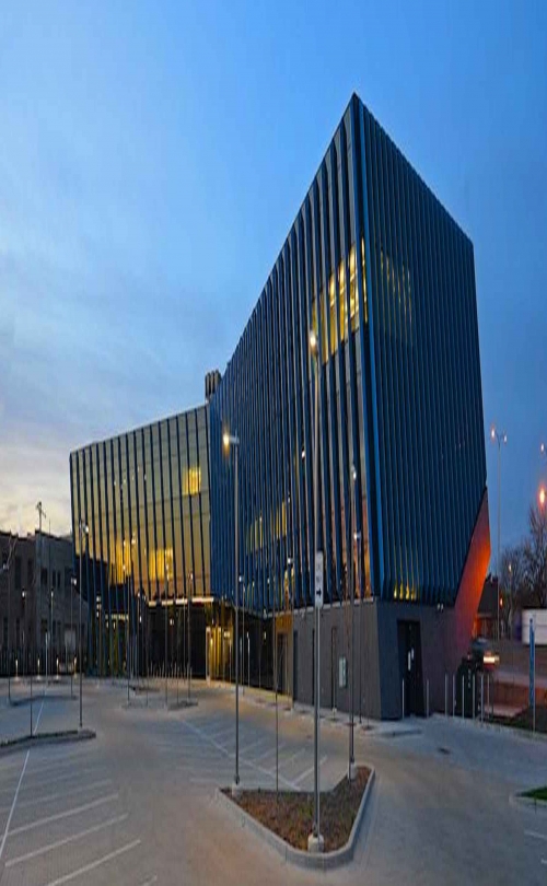 Northeastern Illinois University