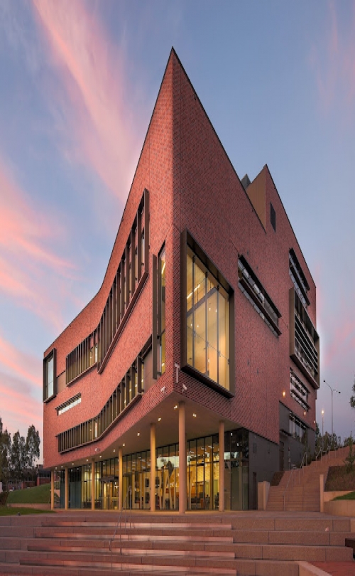 Western Sydney University - Penrith Campus (Kingswood)